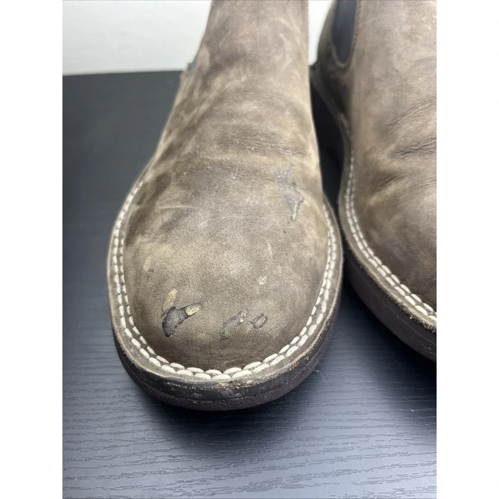 UGG Men's Size 9 Brown Suede Chelsea Boots Casual Slip On Shoe‎